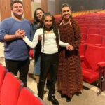 Niña Pastori Instagram – Nerea nació con una enfermedad rara llamada Ataxia Telangiectasia. Ahora está en plena adolescencia y se le está haciendo cuesta arriba. Por suerte, la música de Niña Pastori la reconforta. Es su rayito de luz. Así que cuando la artista anunció un concierto en Mallorca, ciudad en la que reside Nerea, organizamos una sorpresa que la ayudara a recargar pilas. Antes del concierto, Nerea asistió a la prueba de sonido y pudo conocer en persona a Niña Pastori, que con su cariño consiguió que ella y su familia se llevaran a casa un recuerdo inolvidable. 

Muchísimas gracias a @santander.global, a todas las personas que nos han ayudado y sobre todo a @npastorioficial por su cariño y dedicación con Nerea.