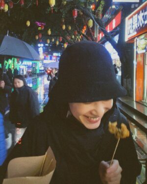 Ni Ni Instagram - 这几天。
新年快乐，平安喜乐♥️