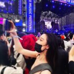 Ni Ni Instagram - 他说：“我不要🐮🍺，我要快乐。” 我也要努力拾起生活的碎片，让自己快乐起来💪🏻