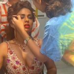 Nia Sharma Instagram – Zooming in On Chudail’s winged liner , kohl, Bold red lips and her outfit…. #suhaganchudail 

@jyotiiadvani.artistry @sankpalsavita @anusoru @ashwitatejwani ajju di, sunny, Rohit, …. And the entire army.