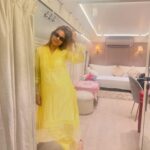 Nia Sharma Instagram - Shubh Din…. Shubh Beginnings!! @peninsulapictures @colorstv Haapy #ramnavmi2024