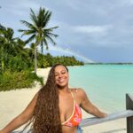 Nia Sioux Instagram - spring break ‘24🌺🌊🥥🌴