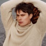 Nicholas Galitzine Instagram - Thirst trap 💧 My @britishgq cover piece is live