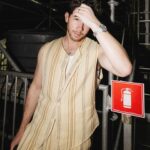 Nick Jonas Instagram – A beautiful crowd in São Paulo last night. Thank you Brazil 🇧🇷 We love you!
Uma linda multidão em São Paulo, a noite passada. Obrigado, Brasil. 🇧🇷 Amamos vocês!