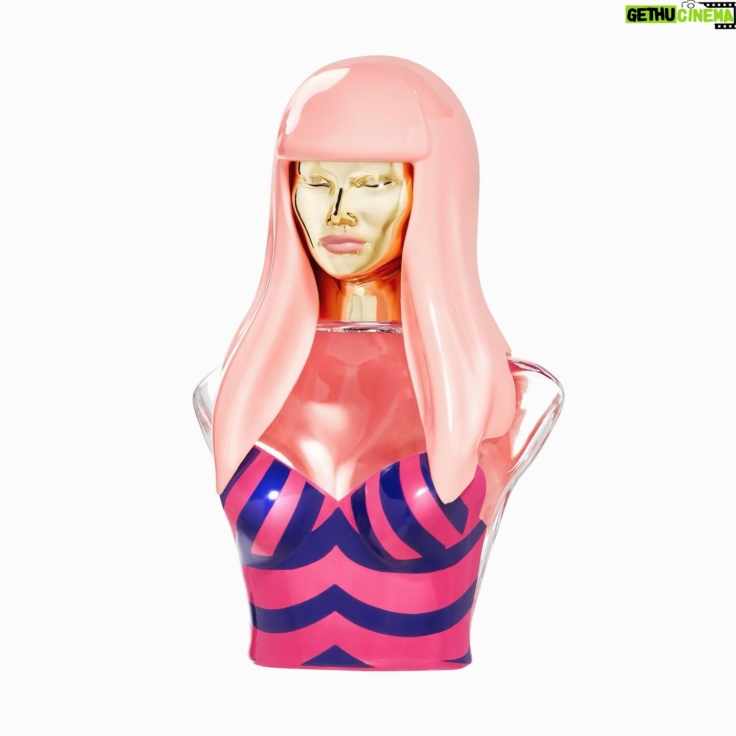 Nicki Minaj Instagram - THANK YOU ALL SO VERY MUCH ππ½π
π₯³ This slide gets better & better as you go. I Promise. π Ainβt @ the MALL but between me & THEM, ISSA GAP. ποΈπ’ποΈ Picture saying that you the Queen & KNOWING ISSA FAKK ππππππππ§Ύπ§Ύπ§Ύπ§Ύπ§Ύπ§Ύπ§Ύπ§Ύ Picture my hair giving WET & WAVY Strawberry DAQ. π©·π©πΌβπ€ Picture dem disses stickin like grits b!β¬hs feel dat Picture me telling bβ¬hs CATCH IT outerfield dat βΎοΈ Picture not listening when I said you would DREAD dat. I mean LOCS h03. Youβz a πππ½ββοΈ h03 Iβm #1 Yall go argue over TOP 4οΈβ£. π§Ή