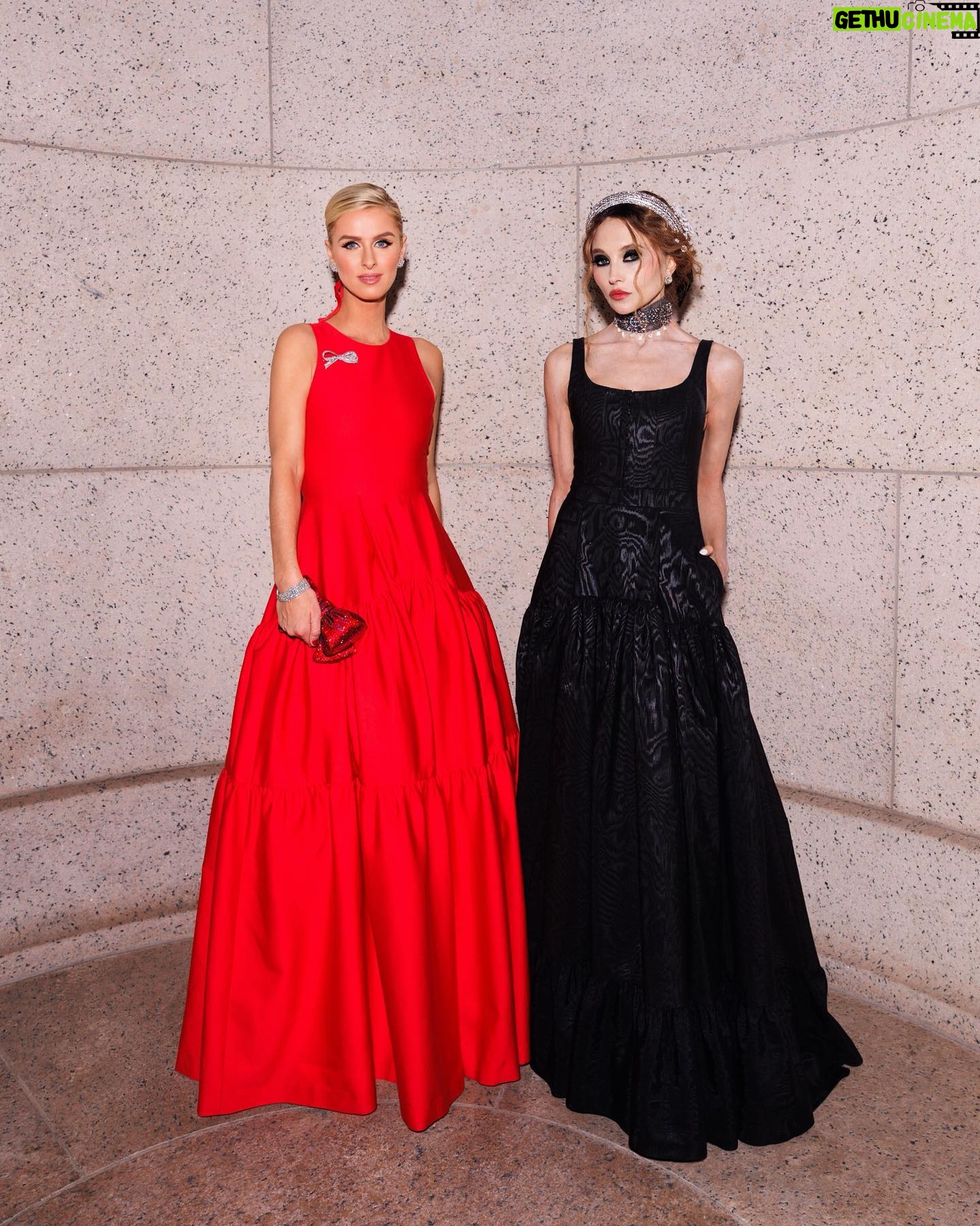 Nicky Hilton Instagram - Mom’s night out celebrating American fashion at the @CFDA Awards with my exceptional date @StaceyBendet. 🌟✨ Fabulous evening surrounded by so much beauty and talent. Congrats to all the winners.