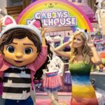 Nicky Hilton Instagram - We are big @GabbysDollhouse fans and are excited to be shopping the new cat-tastic merch exclusive to Universal Studios Hollywood. So adorable and just in time for the launch of all-new episodes on @NetflixFamily March 25. 🐱 @DreamworksJr @unistudios #GabbysDollhouse