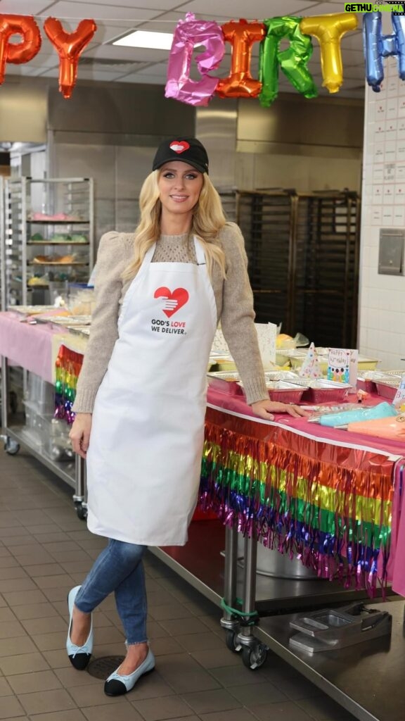 Nicky Hilton Instagram - We love friends and frosting, so we put them together! 🎂❤️ God’s Love was grateful to host a special birthday cake decorating party with Board member @nickyhilton and friends for our annual #BirthdayBakeSale! Celebrating your birthday matters. That’s why @godslovenyc bakes a cake for every single client. But we don’t stop there! Since hunger can affect the entire household, we deliver food and bake birthday cakes for every client’s caregivers and children! You can help spread love (and frosting!) Just $10 will fund a birthday cake! 🎂 Visit glwd.org/BakeSale to sponsor a cake today. 🎂