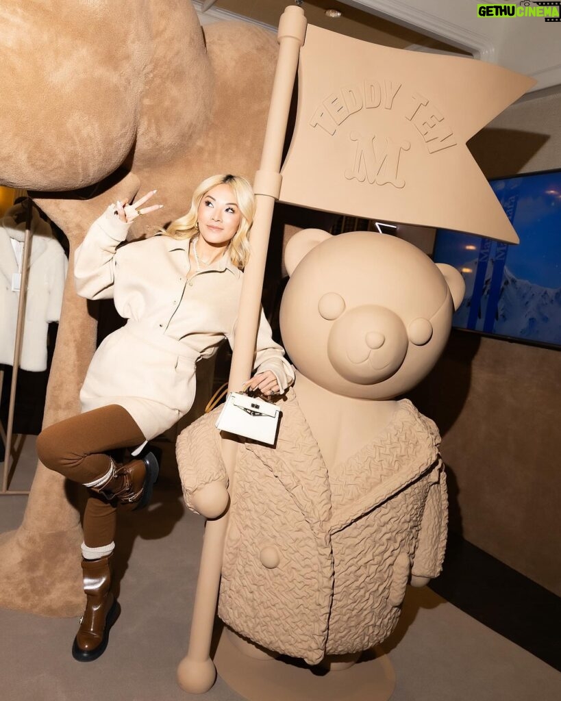 Nicky Hilton Instagram - Teddy galore! 🧸🤎 So happy to be back in Aspen with my @Maxmara family! So much fun celebrating their holiday pop up at The Jerome Hotel! Open now thru January 6th. #Maxmara #MaxMaraTeddyTen