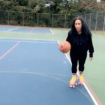 Nicole Alexander Instagram – 🖤🏀🥰