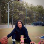 Nicole Alexander Instagram – 🖤🏀🥰