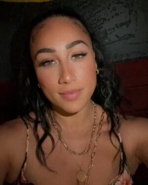 Nicole Alexander Instagram - Out! 🖤