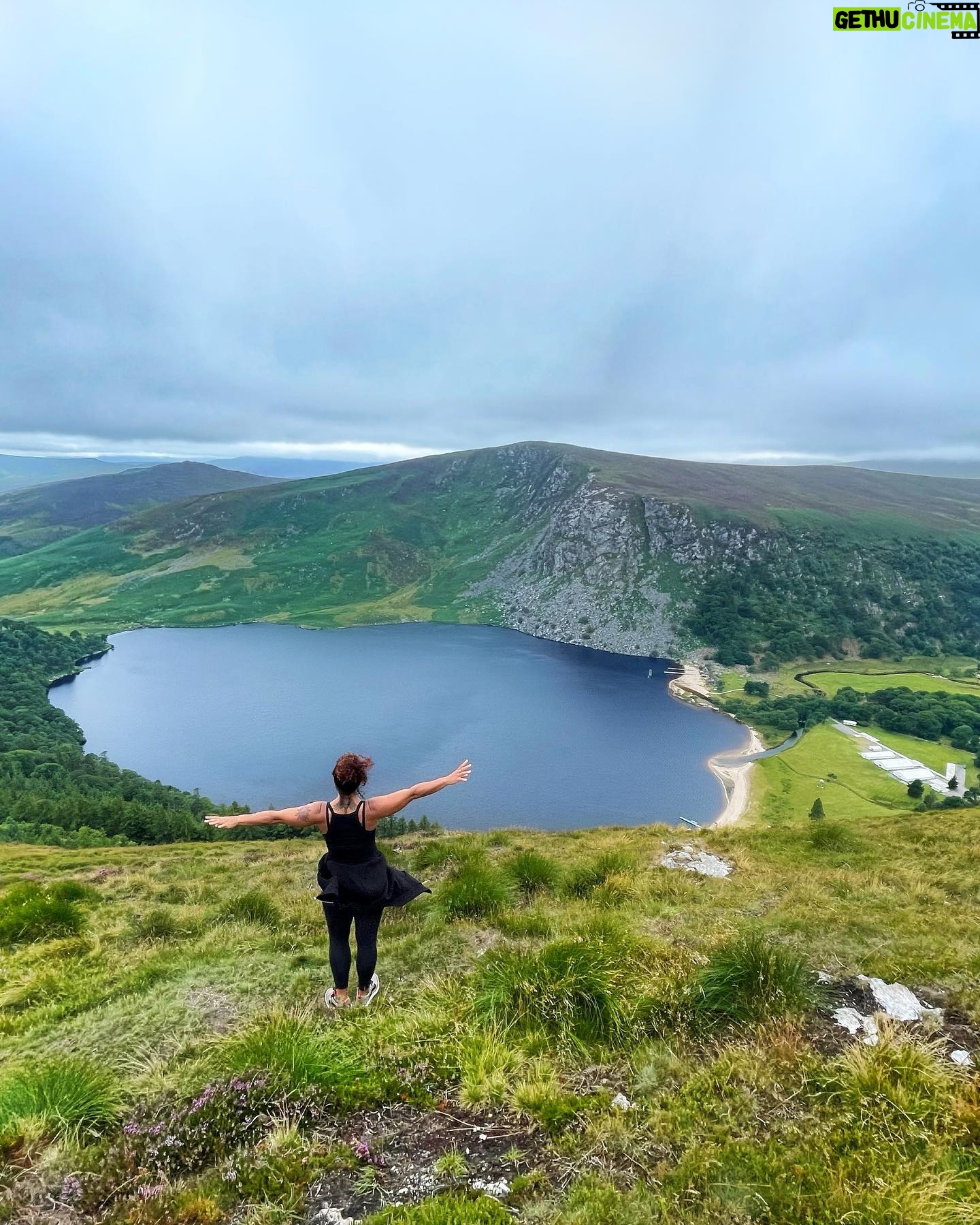 Nicole Alexander Instagram - š No photo or video could ever capture the beauty of this place. I always say my super power would be to teleportā¦. But up hereā¦.. It would be to fly. #Ireland #Magic āļø