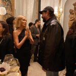Nicole Ari Parker Instagram - What a joy it was to see my peeps @serenawilliams @lisarinna , break bread and meet & tell @bengorham in person, creator of @officialbyredo how much his love for what he does shows in everything he does. 👊🏽 Congrats @ameliagray on the new campaign ! Sending love to @Cher & @AEforPresident sooo nice to see you both. #honored❤️❤️❤️❤️ Missed you @alisonzim & @thanks.rob ! 📸 @artofv ✨