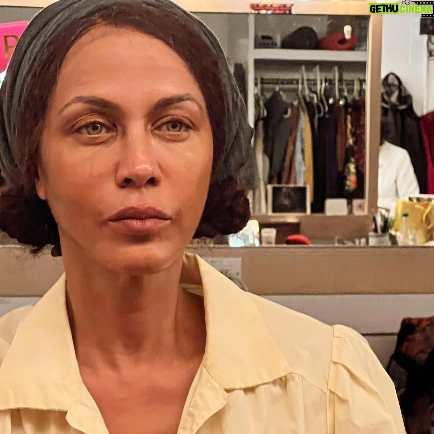 Nicole Ari Parker Instagram - BEYOND honored to be among these brilliant 🌟 nominees and so grateful to have had the chance to share the @roundaboutnyc stage with the incredible cast of #TheRefugePlays written by amazing #NathanAlanDavis in the role of #Early in 3 stages of her magnificent life…directed by the one&only @PatriciaMcgregor Thank You 🙏🏽 🙏🏽❤️ 🎭