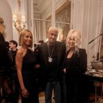 Nicole Ari Parker Instagram - What a joy it was to see my peeps @serenawilliams @lisarinna , break bread and meet & tell @bengorham in person, creator of @officialbyredo how much his love for what he does shows in everything he does. 👊🏽 Congrats @ameliagray on the new campaign ! Sending love to @Cher & @AEforPresident sooo nice to see you both. #honored❤️❤️❤️❤️ Missed you @alisonzim & @thanks.rob ! 📸 @artofv ✨