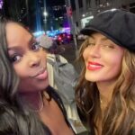 Nicole Ari Parker Instagram - Kass!!!! It’s your Birthday!!!!! The Big Four-O 🎉🎉🎉🎉 @FABKASI Wishing you everything good and delicious today...and May ALLLL the BRILLIANT LIGHT LOVE HEALING and EMPOWERMENT you give to your Family Friends students and even people who are blessed to meet you just once... return to you 40X tenfold!!!! Happy 40th my 💕Love youuu! Can’t wait to celebrate Get your kitten heels readyyyy✨✨✨✨