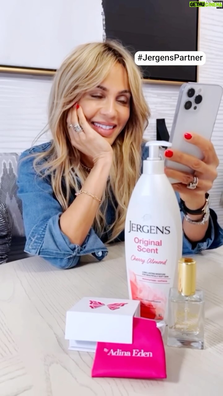 Nicole Ari Parker Instagram - #JergensPartner Watch me surprise my Mom 💕 with an early Mother’s Day gift (☝🏽You gotta see the end) Together with @JergensUS and @AdinaEden, I’ve co-designed a limited-edition bracelet inspired by the iconic JERGENS Skincare Cherry Almond Scent. You can get the bracelet on Jergens.com with any $15 purchase of Original Scent Cherry Almond products, while supplies last! This partnership has been so fun and I love that JERGENS Skincare knows that no matter how you come into motherhood, you just know things once you’re a mom. Call it a sixth sense – JERGENS Skincare calls it “Mom-Sense” – a mom’s way of knowing what their family needs to feel good. Happy #MothersDay to all and I hope your Mom-Sense continues to shine! See my stories for more. #paidpartnership @jergensus