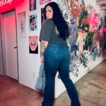 Nicole Faulkner Instagram – @fashionnovacurve jeans are truly life changing.
👏🏼