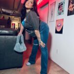 Nicole Faulkner Instagram - @fashionnovacurve jeans are truly life changing. 👏🏼