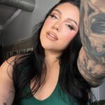 Nicole Faulkner Instagram – Let your soul glow 🤍