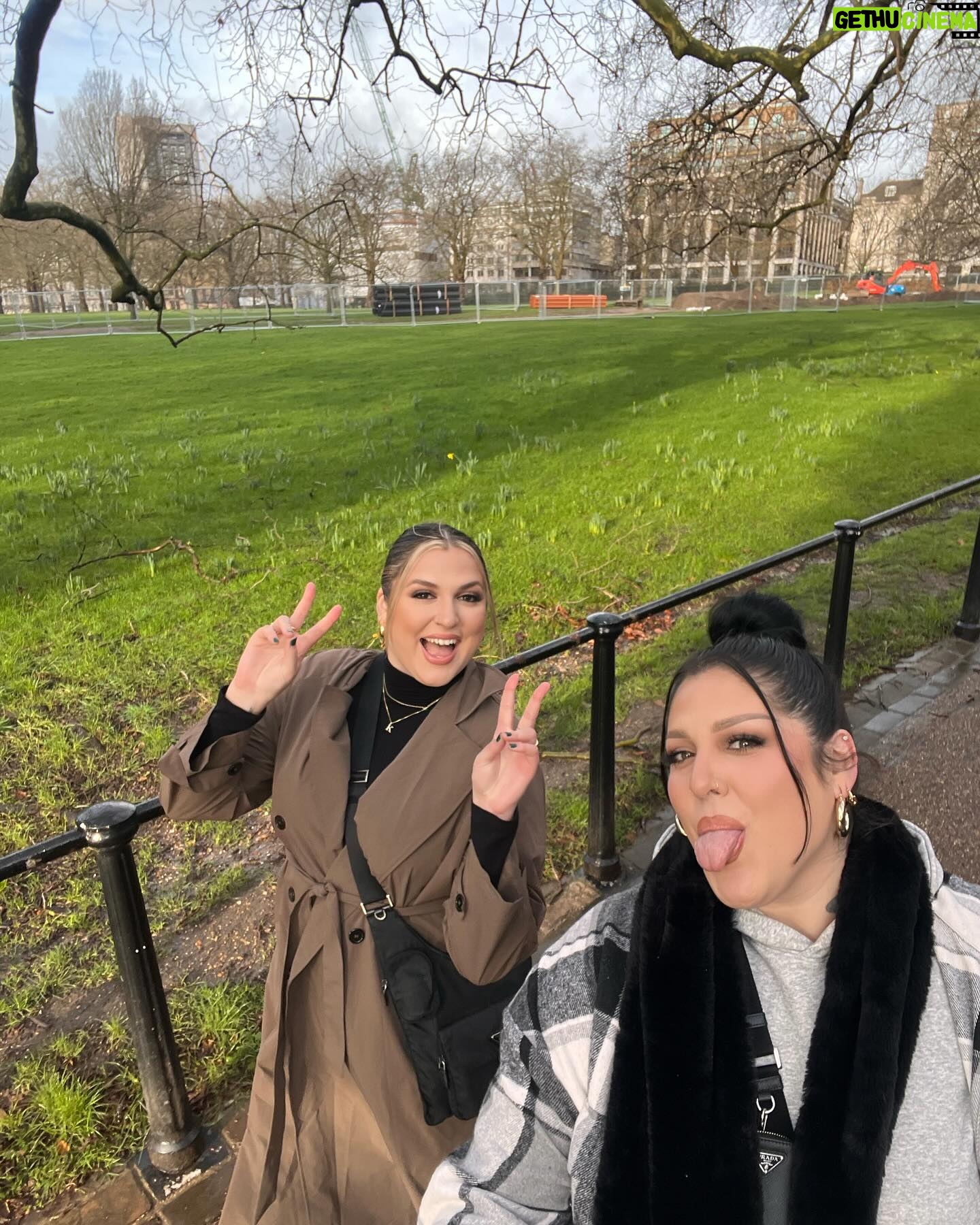 Nicole Faulkner - 5.8K Likes - London dump vol. 1 🇬🇧