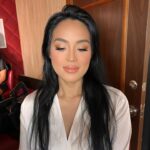 Nicole Faulkner Instagram – My beautiful bride!! @reginapetrav 
Peachy soft glam 🍑 👰‍♀️ 💒