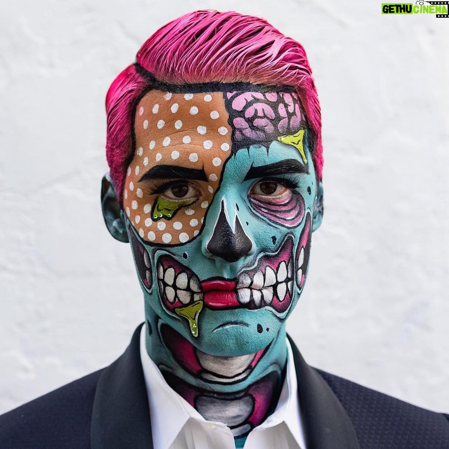 Nicole Faulkner - 6.5K Likes - Throwback pop art zombie makeup on @raymondbraun 👻
#halloween #halloweencostume #zombiemakeup #facepaint #halloweenmakeup