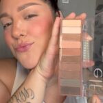 Nicole Faulkner Instagram – My current everyday makeup routine 💘

Deets:
Moisturizer- @cerave spf day moisturizer 
Eye cream- @jeffreestarcosmetics morning dew hydrating eye cream
Foundation- @elfcosmetics halo glow #2   @maccosmetics studio fix every-wear all-over face pen
Contour- @maybelline eraser shade #147.5
Concealer- @narsissist radiant creamy concealer shade light 1.25
Blush- @colourpopcosmetics cream in “angel energy”   @milanicosmetics powder in #05
Baking powder- @hudabeauty “cupcake”
Pressed powder- @charlottetilbury shade 2
Bronzer- @maccosmetics radiant medium gold skin finish
Brows- @benefitcosmetics micro filling pen   precisely my brow pencil   @modelinabottleofficial  eyebrow sealer
Eye base- @maccosmetics “painterly” paint pot 
Eyeshadow- @elfcosmetics “nude mood” palette
Eyeliner- @jaclynhillcosmetics “smooth black/brown”
Mascara- @maccosmetics extended gigablack lash
Lashes- @poutbeautybar in “Julia” 
Lipliner- kkw cosmetics 
Lipstick- @maccosmetics “honeylove” 
Lipgloss- @beautycreations.cosmetics “caramel brûlée” 

#grwm #makeuptutorial #everydaymakeup #makeuproutine