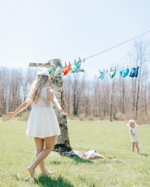 Nicole Franzel Instagram - In our ✨POTTY TRAINING✨ era 🚽😝. I’m not pushing Arrow to be potty-trained, he will when he’s ready. 😊

I never sat down and taught him his colors, abcs, how to use big words in sentences, how to be goofy and silly, but he just knows these things. He observes then implements. I spend our time emphasizing on how important kindness is, especially towards animals & the vulnerable. Also, how to be yourself, cook, cuddle, show empathy, work hard and have fun. 

If he doesn’t get his letters right or colors, that’s okay. He will learn those. I’m not worried about that. I’m focused on the things I believe will have an impact on the man he will become someday. 🤍