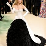 Nicole Kidman Instagram - Celebrating fashion, art and all the artisans behind-the-scenes of last night’s #GardenOfTime beauties 🌸 #MetGala