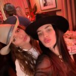 Nicole Lynn Williams Instagram - Little bits of Aspen 🫶🏼