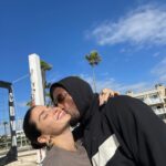 Nicole Lynn Williams Instagram - Beachy 🌊☀️ @alo #beachlife #husbandandwife #husbands #alo #summer #summertime