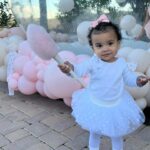 Nicole Lynn Williams Instagram - The sweetest birthday party for the sweetest birthday girl!! @dovealayah We love you so much! 🎀🩰💕