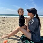 Nicole Lynn Williams Instagram - My little beach baby 🤙🏽🌞🌊