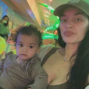 Nicole Lynn Williams Instagram - My mom era…the best part of me. 🤍