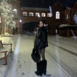 Nicole Lynn Williams Instagram - Last night ❄️ @revolve @fwrd @rhude #revolvewinter #fwrdwinter