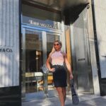 Nicole Moreno Instagram - Todo tiene su tiempo y lugar 👐🏻✨ #moda #tendencia #outfits #jueves