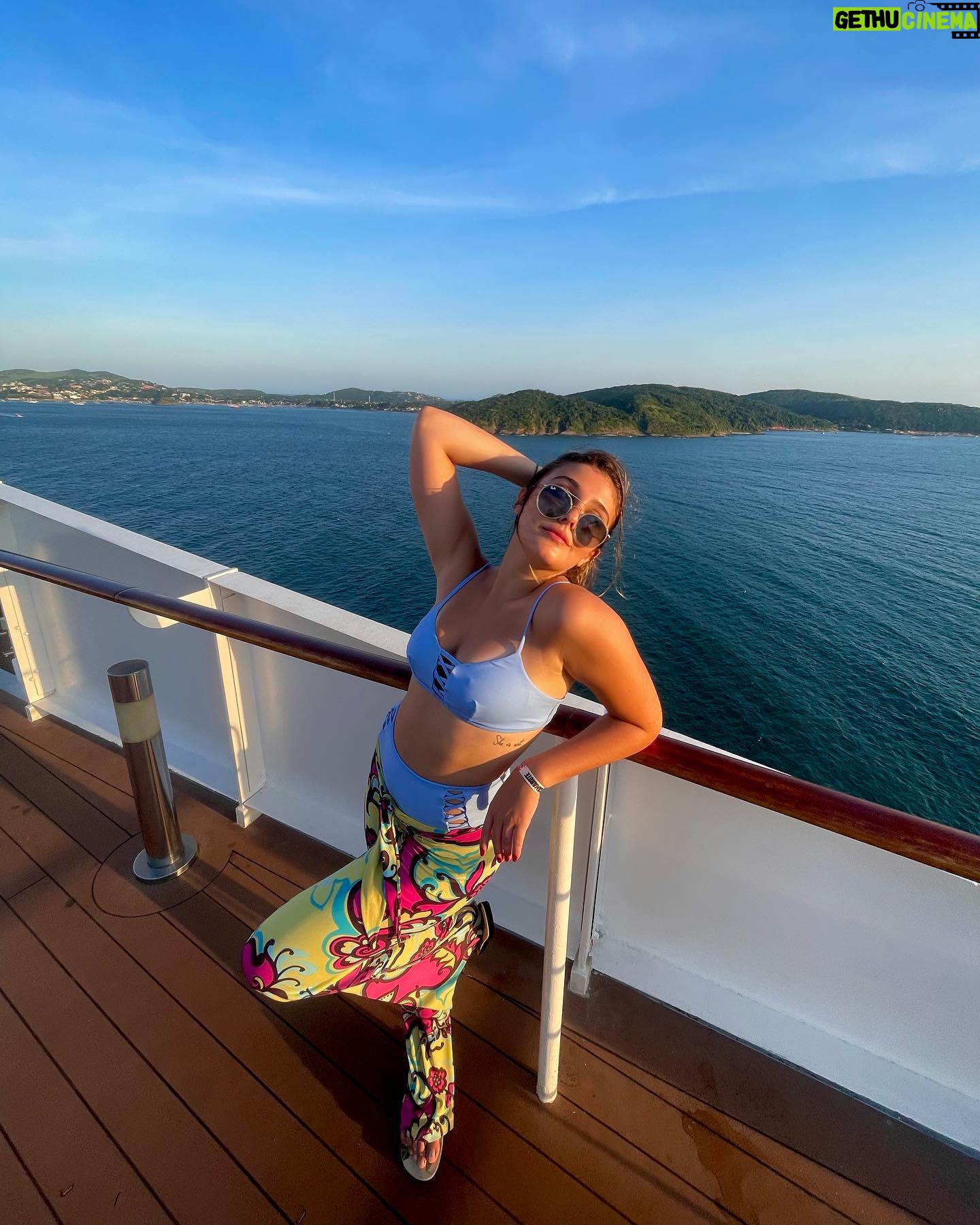 Nicole Orsini Instagram - free my mind 💫 biquÃni @junglesociety