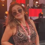 Nicole Orsini Instagram - é 2024, te desafio a trazer um mês melhor que março pra mim 🩵 (🤞🏻🤞🏻🤞🏻)