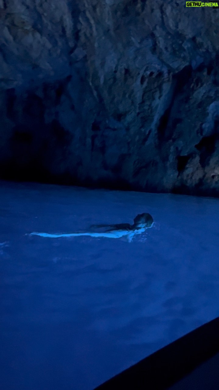 Nicollette Sheridan Instagram - The Blue Grotto Capri …an unusual serenade ❤️
