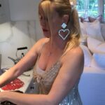 Nicollette Sheridan Instagram – Continuation of the English raspberry trifle! @ladydonia @nicksavalas #christmas #love #mom #happyholidays #cooking