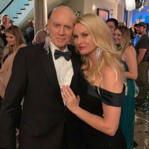 Nicollette Sheridan Instagram - Thank you for all your love and support! ❤️ •
•
Working on the Dynasty reboot and reprising the iconic role of Alexis has been thoroughly enjoyable, but the chance to spend precious time with my terminally ill mother is more important to me right now. I am profoundly grateful to Mark Pedowitz (The CW) and David Stapf (CBS) for graciously allowing me to return to Los Angeles to be with her, and I wish them and everyone associated with the show nothing but continued success. I am hopeful that my fans will embrace my successor with as much passion as they embraced me. •
•
 #dynasty #alexiscarrington