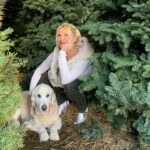 Nicollette Sheridan Instagram - Oliver found his tree and wouldn’t budge...damn he has good taste! ❤️🐶❤️🌲❤️ #Christmas #love #sundayfunday