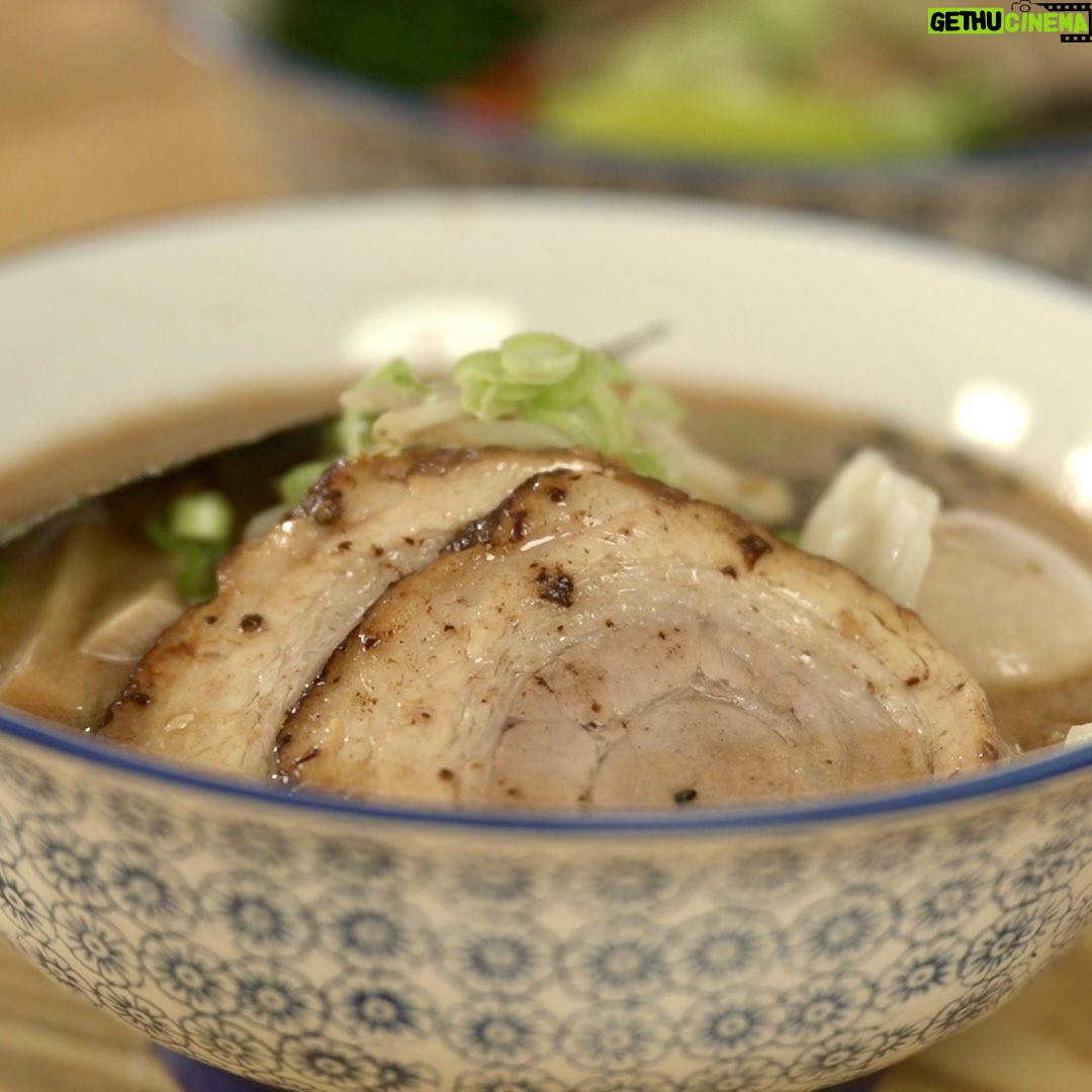 Nigel Ng Instagram - Uncle Roger recreate Jamie Oliver Ramen. Video now on YouTube (Sorry @matsudairamen)