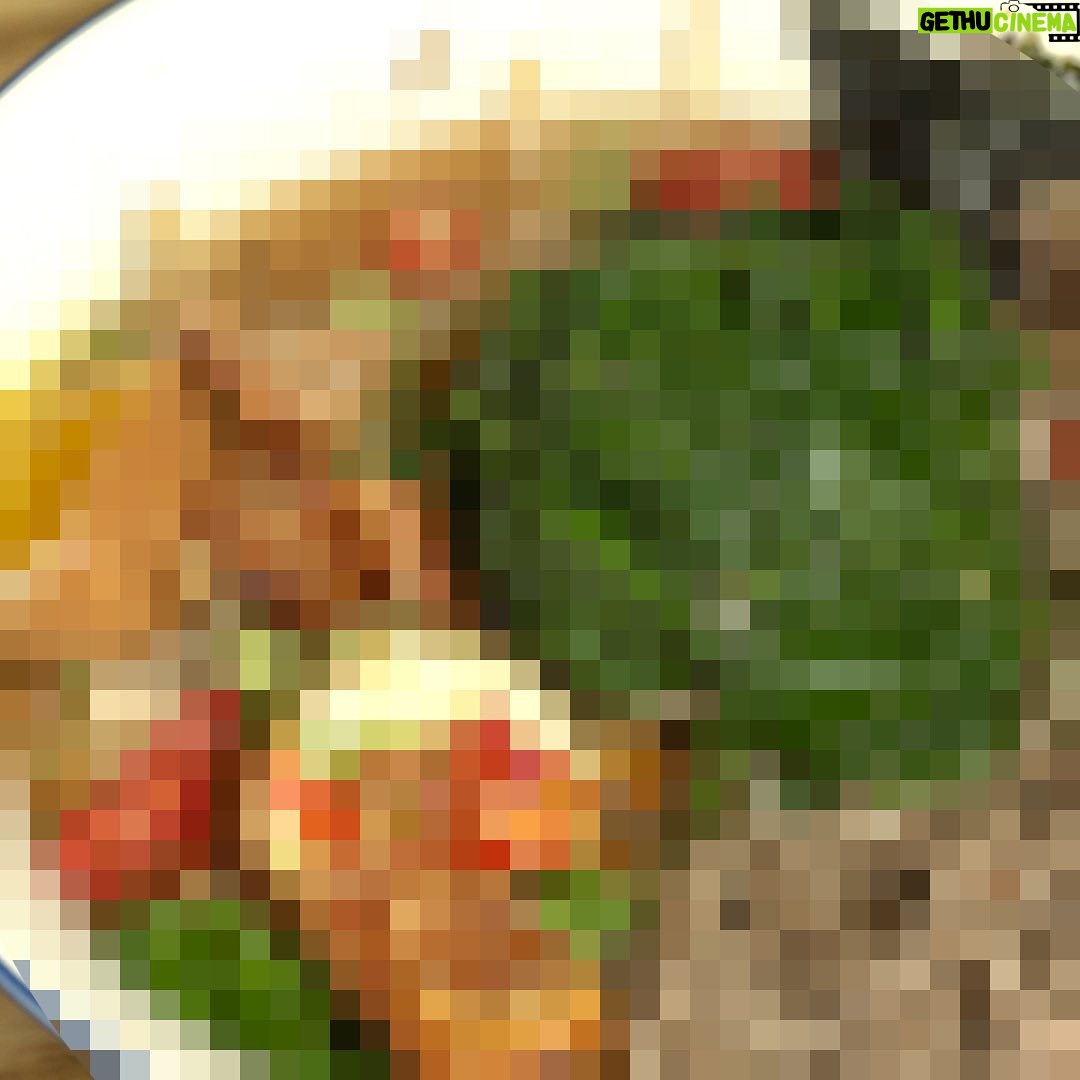 Nigel Ng Instagram - Uncle Roger recreate Jamie Oliver Ramen. Video now on YouTube (Sorry @matsudairamen)