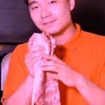 Nigel Ng Instagram – What you think of the latest weejio on YT? #chefmovie #scarlettjohansson #cooking
