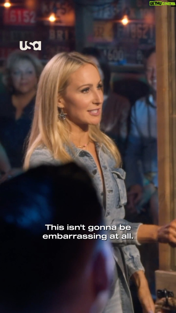Nikki Glaser Instagram - @nikkiglaser @almadrigal = joyful chaos on the next #Barmageddon, MONDAY at 11/10c on @USANetwork! 💥