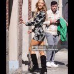 Nikki Glaser Instagram – Kimmel!! Watch tonight! @jimmykimmellive 

👗@area 
👠 @schutz 
💎💍 @jacquemus @zimmermann @_jennybird
Style: @daniandemmastyle
💄: @veronica_kole 
💇‍♀️: @xtinameneses