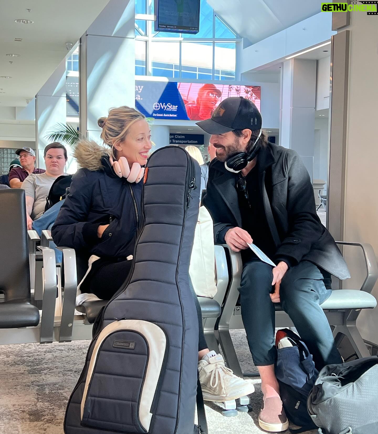 Nikki Glaser Instagram - Thanks for the fun shows, Florida! I recycled an @fboyisland dress for you and then I showed up to the show and you all had stylish black blazers and bootcut jeans. I got had! This weekend: Atlanta and Kansas City! ๐ซถ๐ผ๐ ๐ธ @mattpondpa